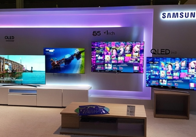 Best Samsung 55 Inch TV [cy]: 12 Models Tested & Reviewed - Ofzen Affiliate Content Factory